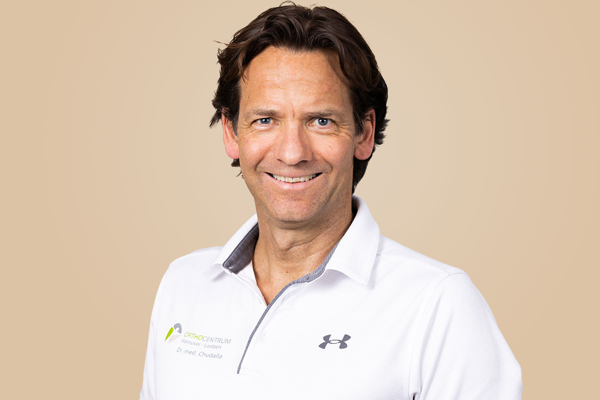Dr. med. Robin Chudalla | Facharzt für Orthopädie und Unfallchirurgie, Chirotherapie / Manuelle Medizin, Sportmedizin, Kinderorthopädie, FDM