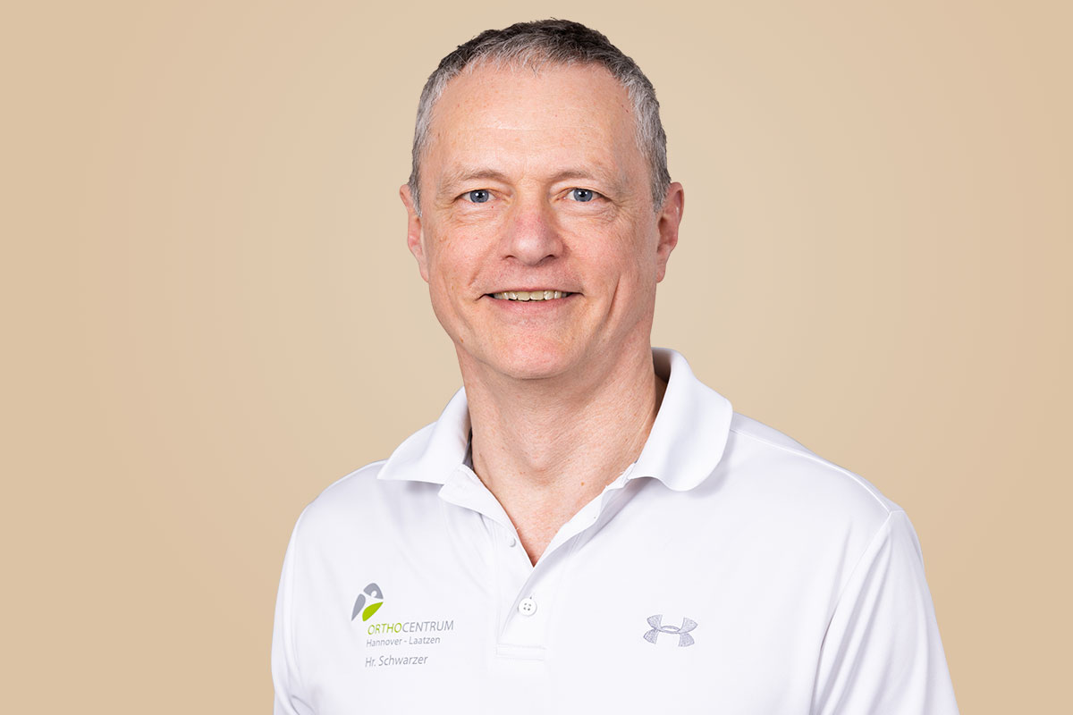 Thomas Schwarzer | Facharzt für Physikalische und Rehabilitative Medizin, Facharzt für Allgemeinmedizin, Chirotherapie / Manuelle Medizin, Akupunktur, Osteopathie im Orthocentrum Hannover Laatzen