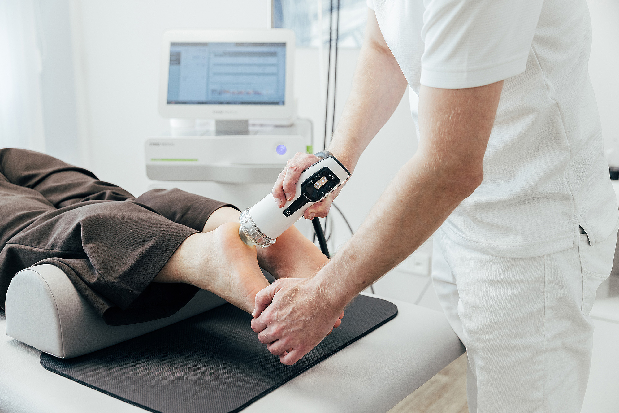 Stoßwellenbehandlung im Orthocentrum Hannover-Laatzen